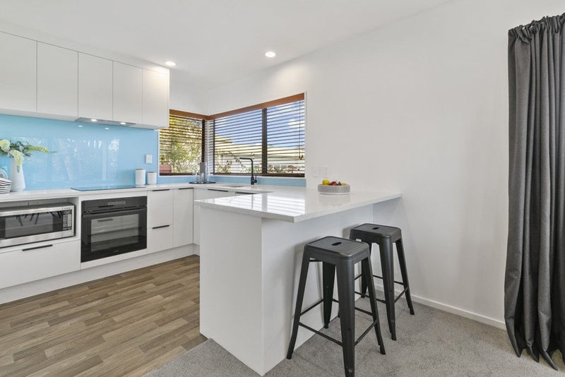 3/16-18 Dominion St, Takapuna, North Shore City - Carousel 2