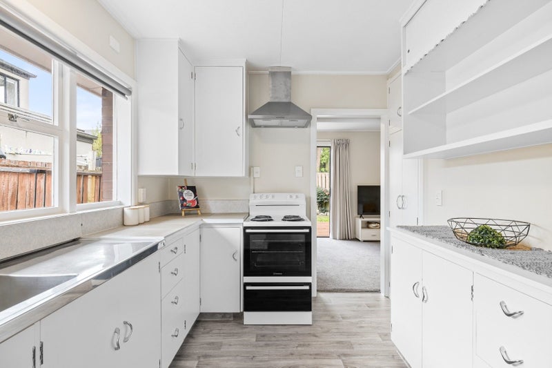 2/27 Tuirau Place, Ilam, Christchurch - Carousel 2