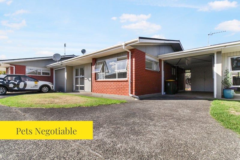 2/7 Mckenzie Road, Mangere Bridge, Auckland - Carousel 1