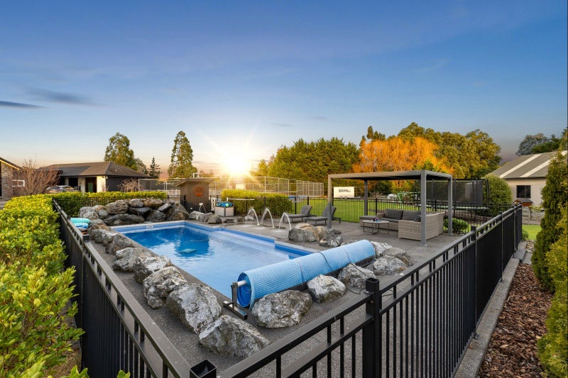 44 Tutakarae Road, Kelvin Grove, Palmerston North - Carousel 2