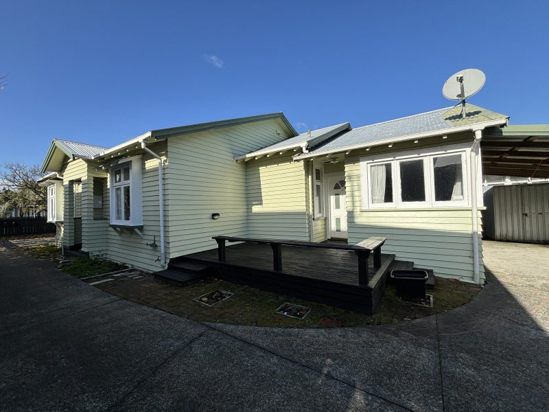 12 Hereford Street, West End, Palmerston North - Carousel 10