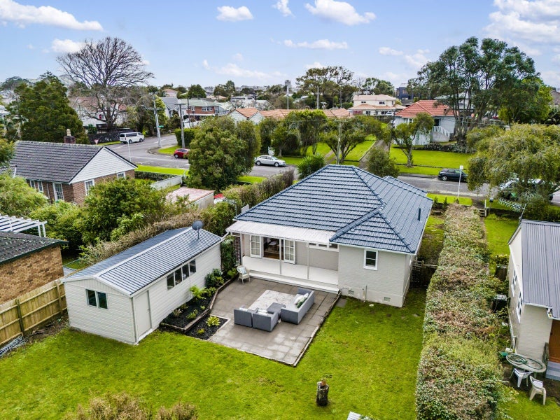 1 Massey Avenue, Greenlane, Auckland - Carousel 2