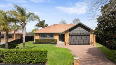 60 Rushgreen Avenue, Pahurehure, Papakura - Carousel 1