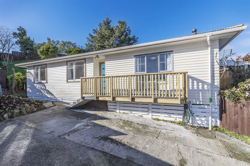 108 Arahura Crescent, Waitangirua, Porirua - Carousel 2