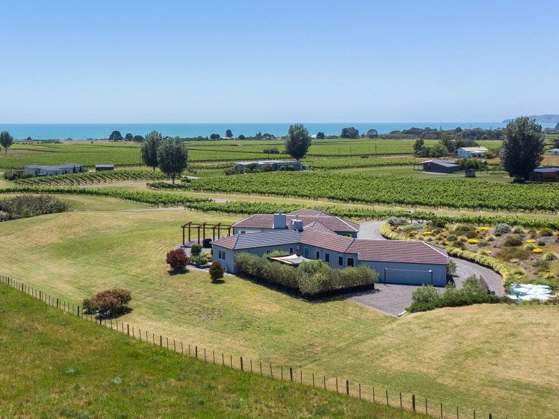 48 Home Road, Hastings - Carousel 1