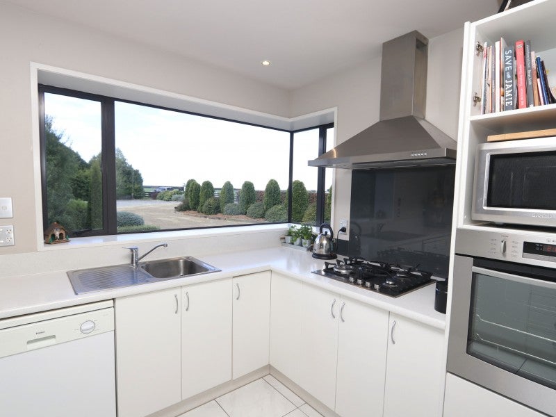 39 Morris Road, Newland, Ashburton - Carousel 2