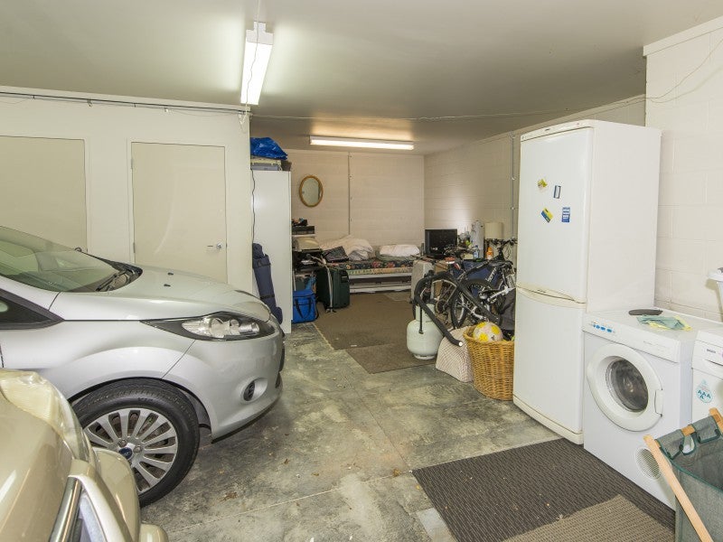 14 Glamorgan Street, Northland, Wellington - Carousel 19