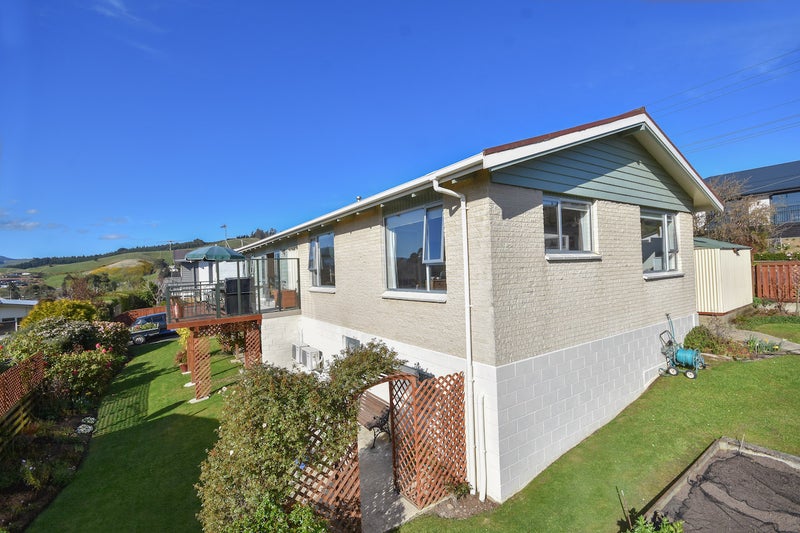 13 Clyde Street, Kinmont Park, Mosgiel - Carousel 2