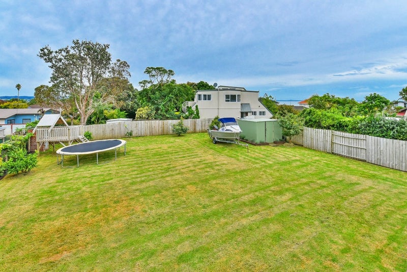 2 MILLEN PLace, Clarks Beach, Clarks Beach - Carousel 10