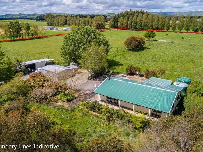 732 Carters Line, East Taratahi - Carousel 1