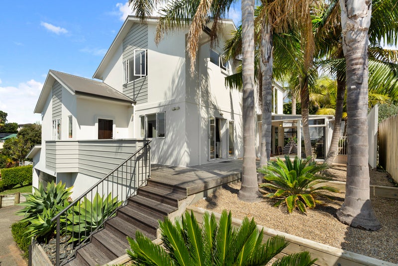 27B Tautari Street, Orakei, Auckland - Carousel 2