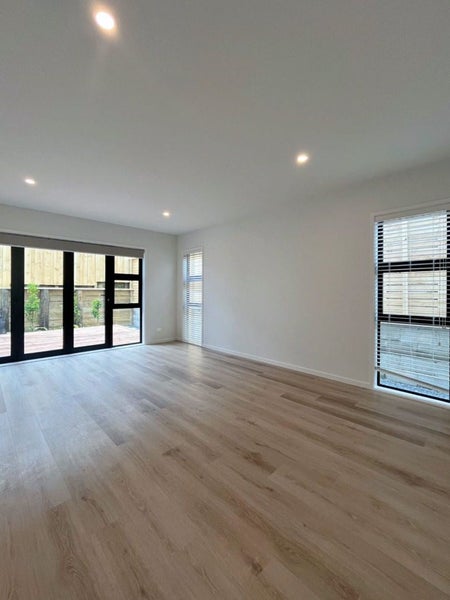 10B Line Road, Glen Innes, Auckland - Carousel 2