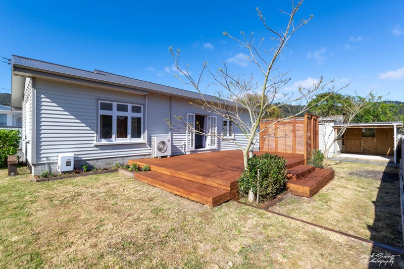 316 Stokes Valley Road, Stokes Valley, Lower Hutt - Carousel 2