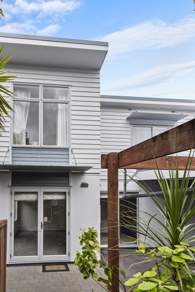 2/3 Wagener Place, Mount Albert, Auckland - Carousel 18