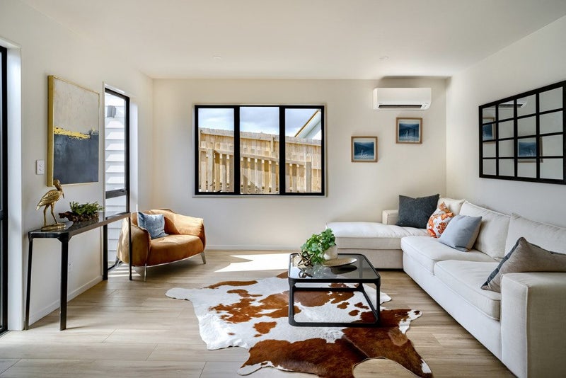 18A Edgware Road, West Harbour, Auckland - Carousel 2