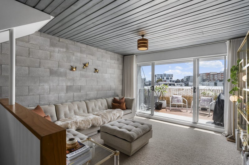 33N Charlotte Street, Eden Terrace, Auckland - Carousel 1