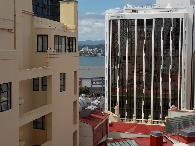 901/332 Lambton Quay, Wellington Central, Wellington - Carousel 18
