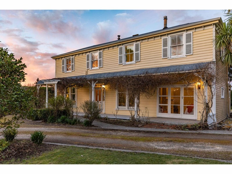 136 High Street, Oxford, Waimakariri - Carousel 2