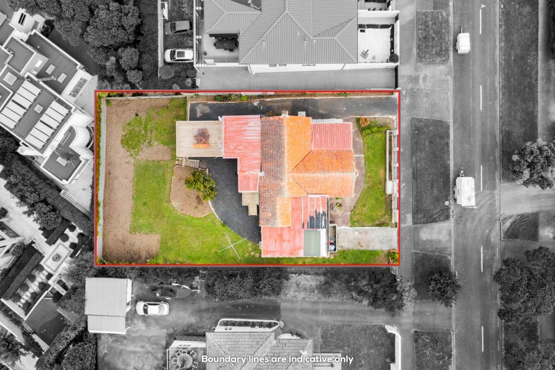 16 Tuhaere Street, Orakei, Auckland - Carousel 2