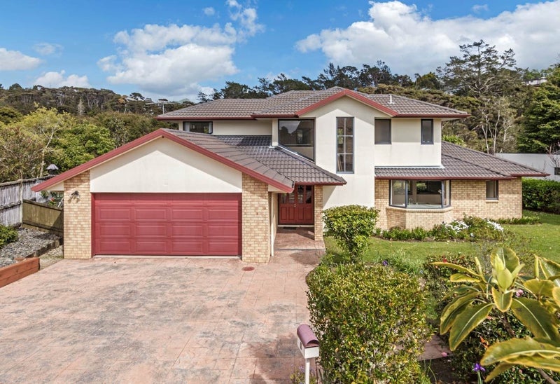 8 Centaur Close, Albany, Auckland - Carousel 1
