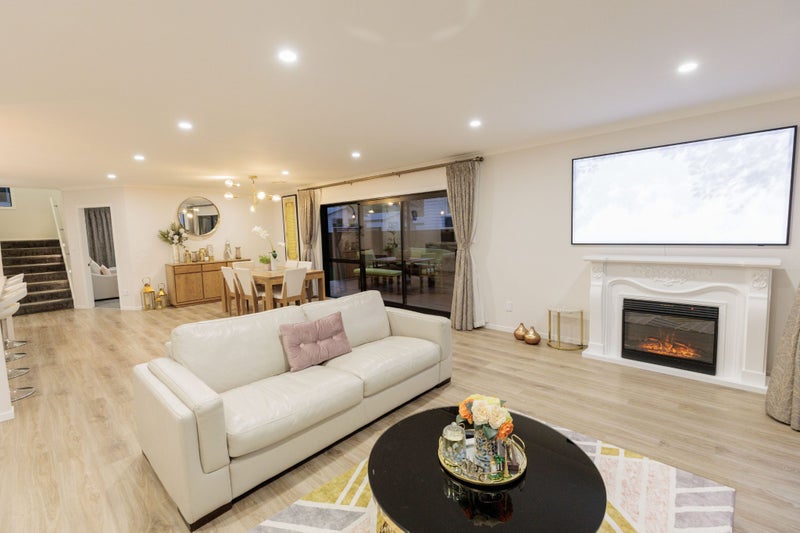 150 Amesbury Drive, Churton Park, Wellington - Carousel 2