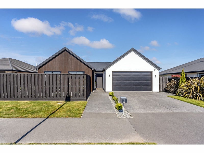 22 Luxembourg Crescent, Halswell, Christchurch - Carousel 1