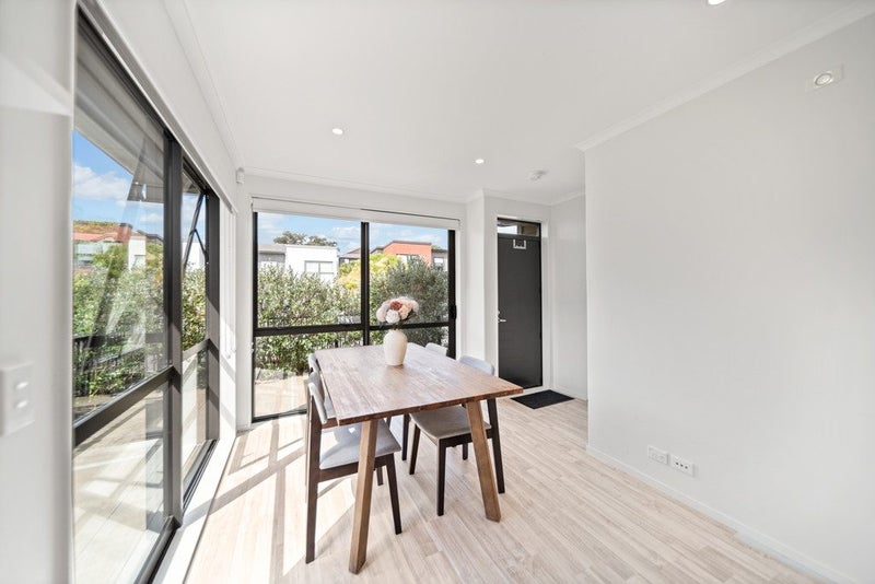 37 Matairangi Avenue, Totara Heights, Auckland - Carousel 2