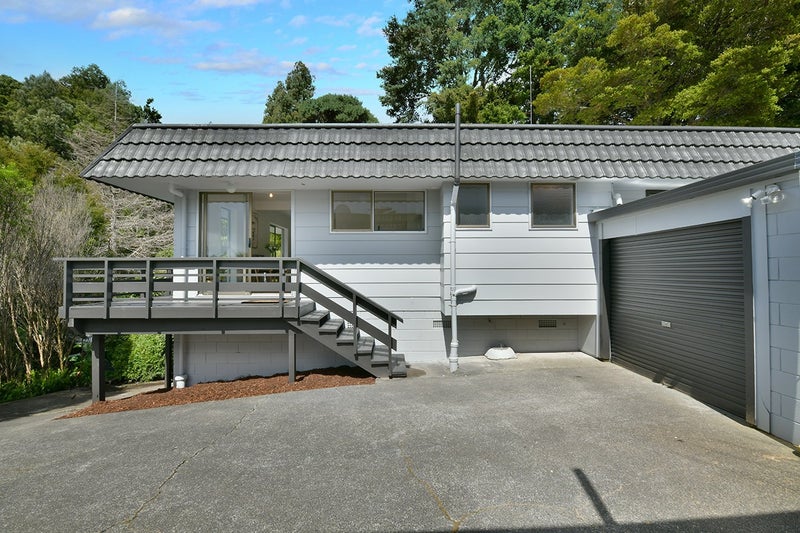 2/37 Moore Street, Hillcrest, North Shore City - Carousel 18