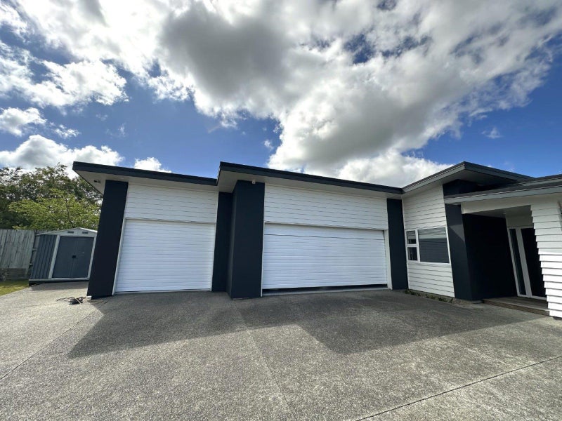 15 Monaco Grove, Fitzherbert, Palmerston North - Carousel 14