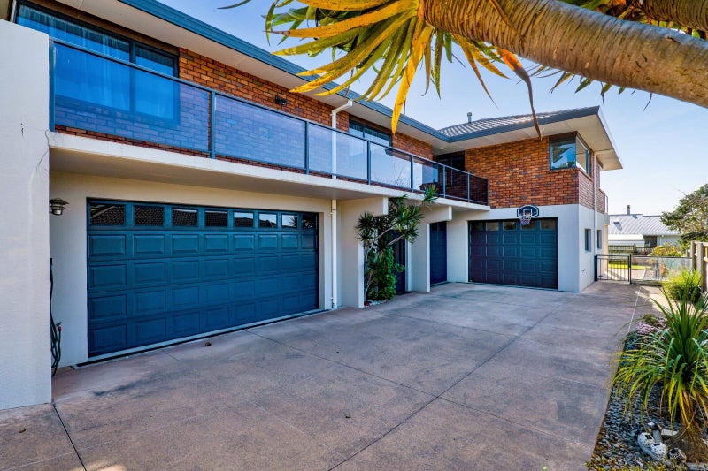97 Parklands Avenue, Bell Block, New Plymouth - Carousel 2