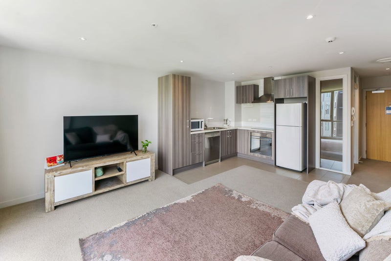 507/1 Rose Garden Lane, Albany, Auckland - Carousel 2