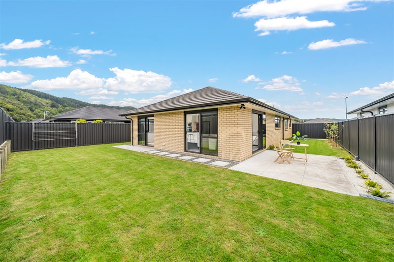 30 Hopkirk Avenue, Wallaceville, Upper Hutt - Carousel 2