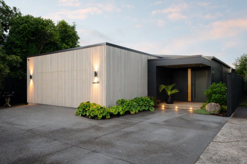 30B Braid Road, St Andrews, Hamilton - Carousel 1