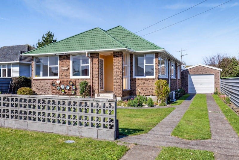 277 South Road, Hawera - Carousel 23