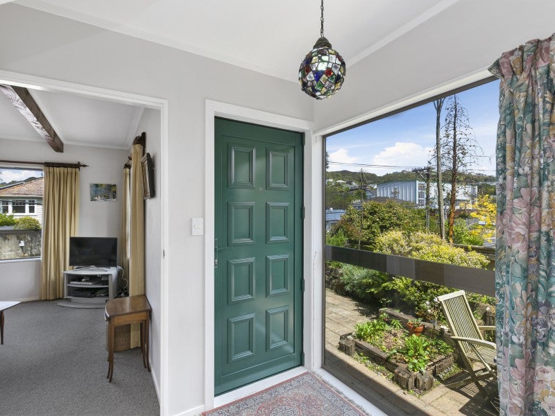 290A Karori Road, Karori, Wellington - Carousel 2