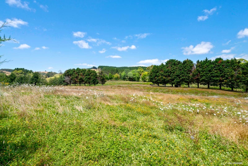 713 Kaiaua Road, Pokeno - Carousel 6