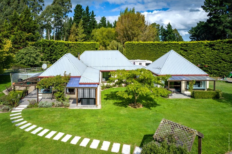 107 Langdales Road, Christchurch - Carousel 1