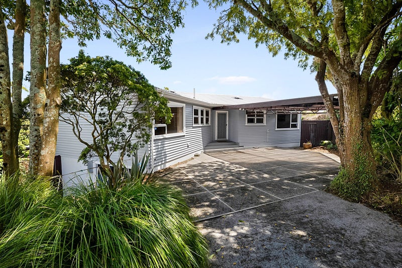 16 Selwyn Street, Lower Vogeltown, New Plymouth - Carousel 2