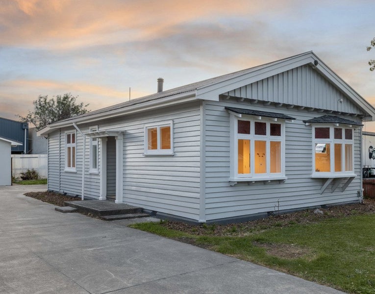 52 Laurence Street, Waltham, Christchurch - Carousel 1