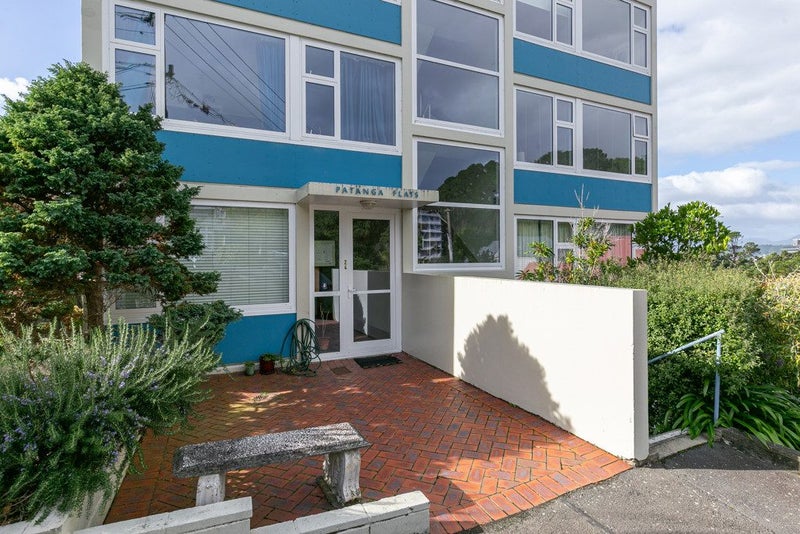8/24 Patanga Crescent, Thorndon, Wellington - Carousel 15