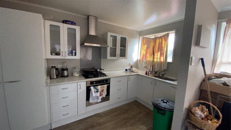 36 Heath Street, St Andrews, Hamilton - Carousel 4