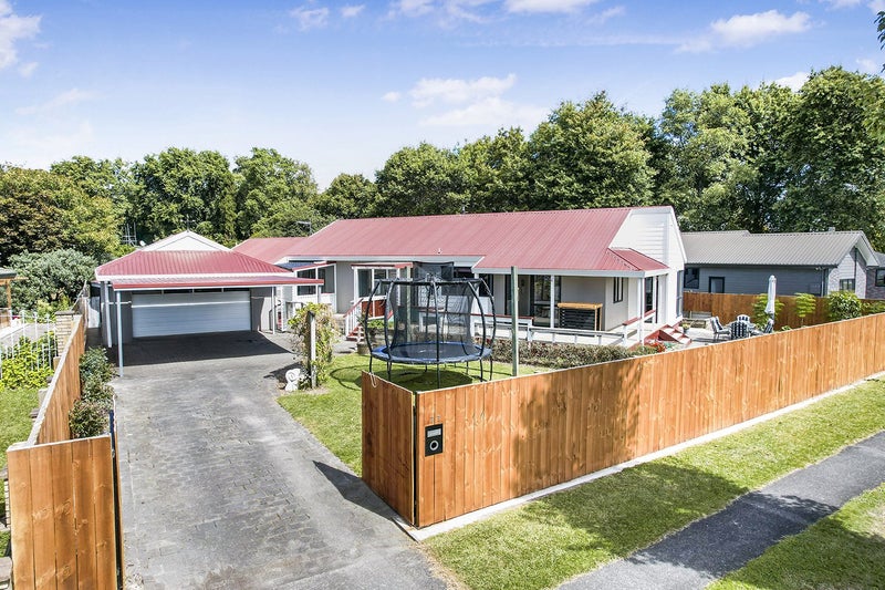 77 Endeavour Avenue, Flagstaff, Hamilton - Carousel 1