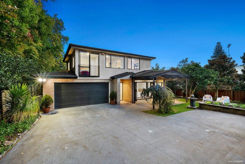 83 Kings Road, Panmure, Auckland - Carousel 1