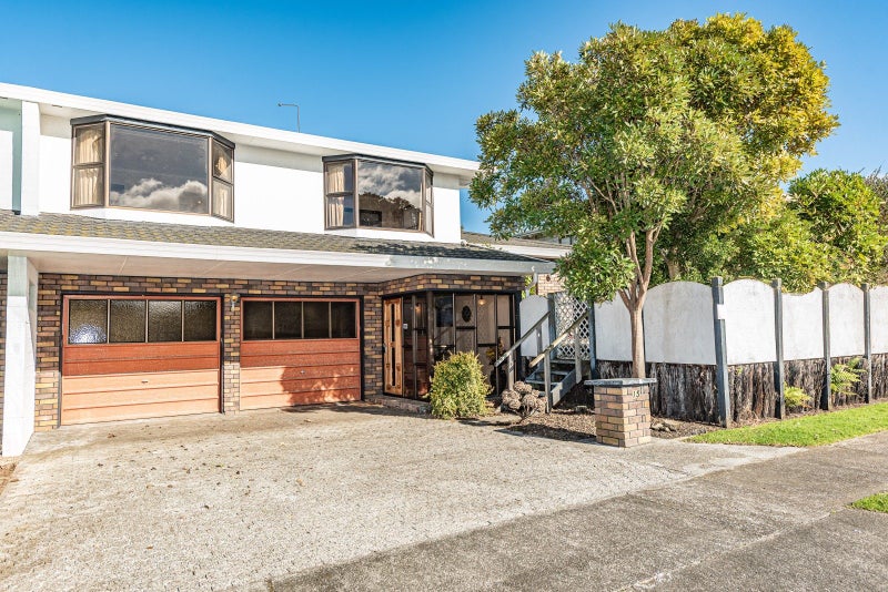 15 Stafford Street, Springvale, Whanganui - Carousel 1