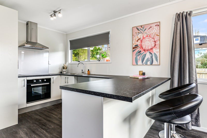 59C McKay Drive, Temple View, Hamilton - Carousel 1