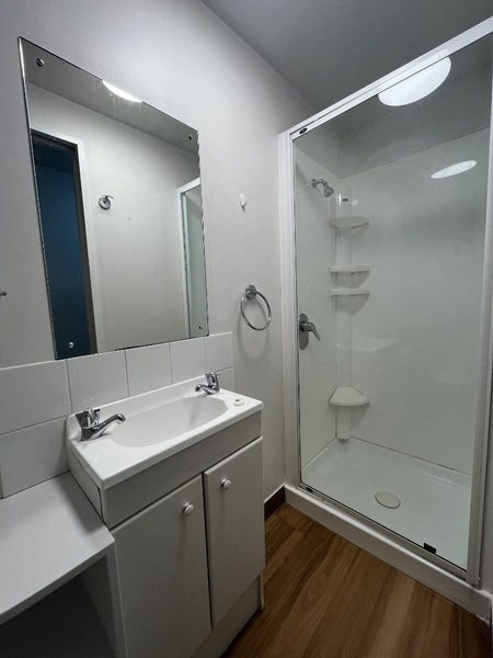 31 Seaview Road, Paremata, Porirua - Carousel 12