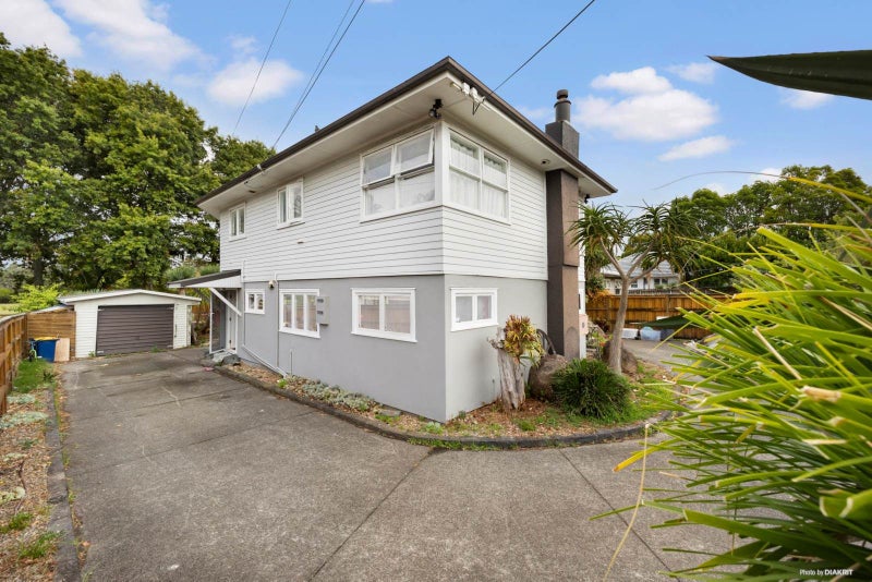 42 Trinidad Road, Sunnynook, Auckland - Carousel 2