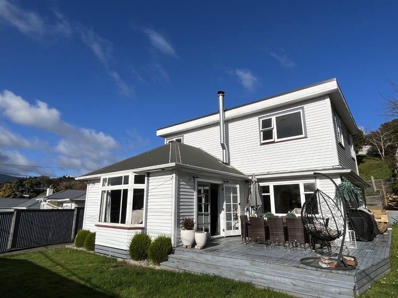 101 Fraser Street, Wainuiomata, Lower Hutt - Carousel 14