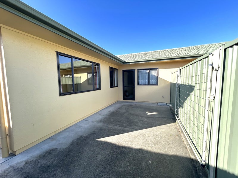 28 Guppy Road, Greenmeadows, Napier - Carousel 2