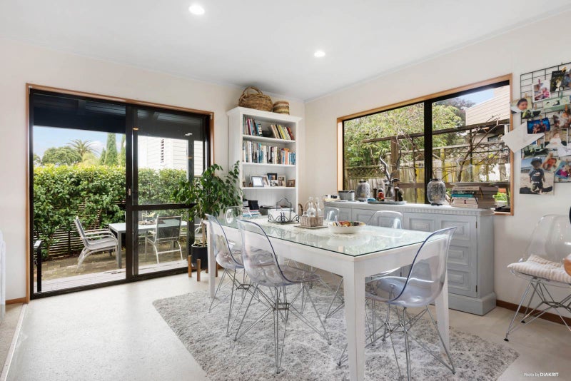 1A Abbotsford Terrace, Devonport, Auckland - Carousel 2